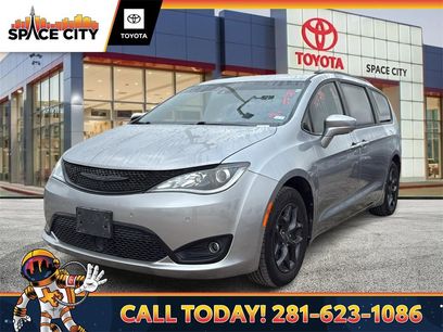 Used 2020 Chrysler Pacifica Touring-L Plus
