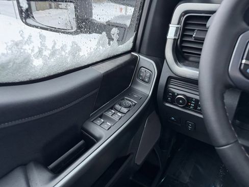 Certified 2026 Ford F350 Lariat w/ Chrome Package image 31