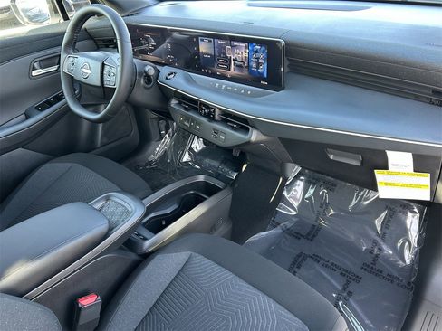 New 2026 Nissan Leaf S+ image 8