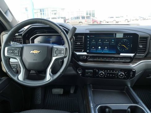 Used 2024 Chevrolet Silverado 2500 LT w/ Safety Package AWD/4WD image 30