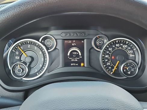 Used 2022 RAM 2500 Tradesman w/ Chrome Appearance Group image 31