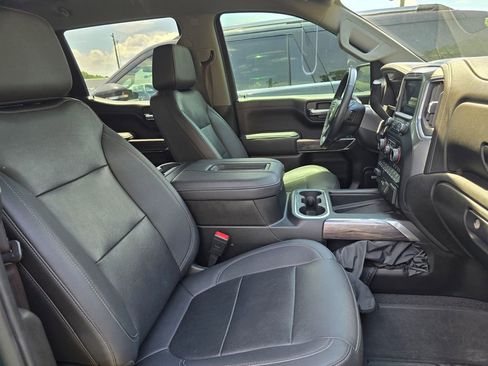 Used 2021 Chevrolet Silverado 1500 LTZ w/ LTZ Convenience Package II AWD/4WD image 6
