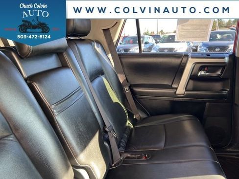 Used 2015 Toyota 4Runner SR5 image 26