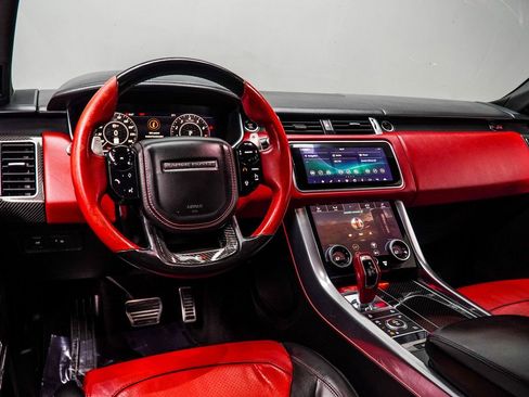 Used 2019 Land Rover Range Rover Sport SVR image 5