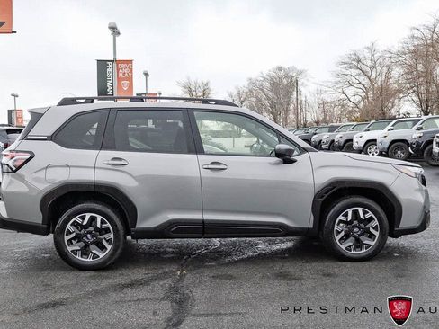 Used 2025 Subaru Forester Premium w/ Convenience Package #1 image 18