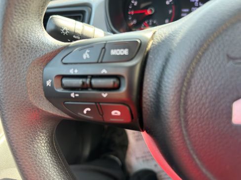 Used 2023 Kia Rio LX FWD image 13