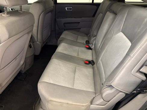 Used 2012 Honda Pilot LX image 18