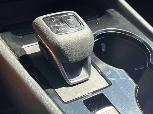 Used 2023 Nissan Rogue SV w/ SV Premium B Package AWD/4WD image 29