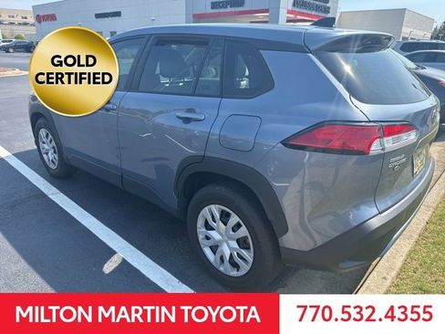 Certified 2022 Toyota Corolla Cross L image 4