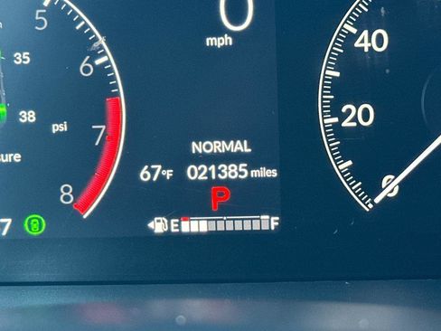 Certified 2025 Honda Pilot EX-L image 25