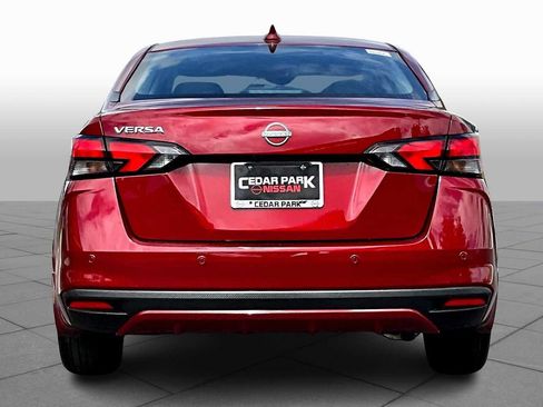 Certified 2025 Nissan Versa SV w/ Trunk Package FWD image 4