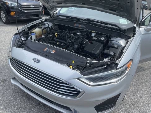Used 2019 Ford Fusion SEL FWD image 30