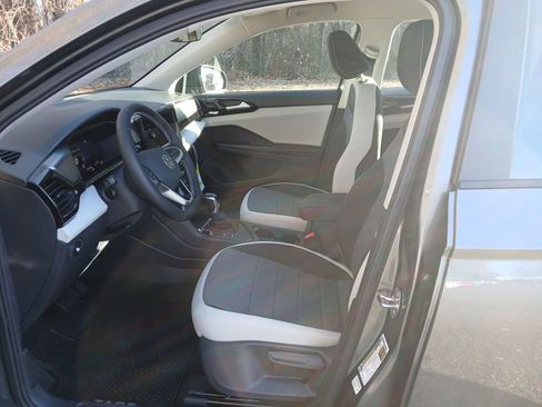 New 2026 Volkswagen Taos S image 9