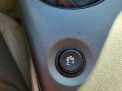 Used 2007 Chevrolet Corvette Convertible w/ Preferred Equipment Group image 29