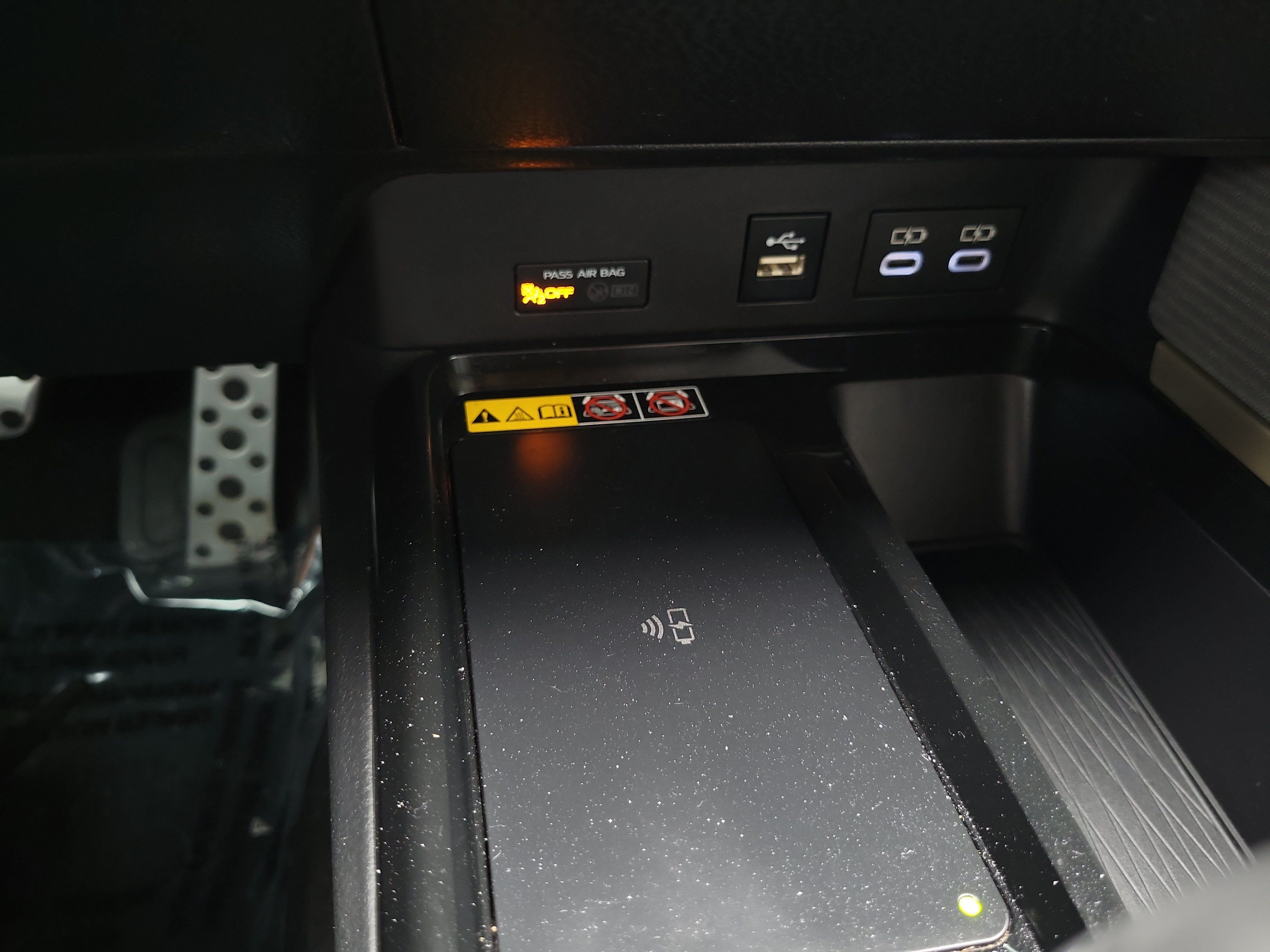 Certified 2025 Toyota Camry SE w/ Convenience Package FWD image 34