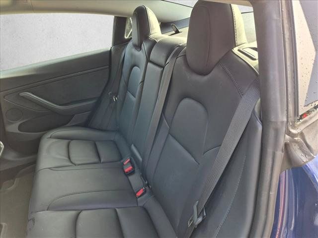 Used 2023 Tesla Model 3 Standard Range RWD image 17