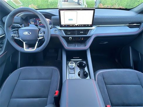 Used 2025 Ford Explorer ST w/ Sun And Sound Package image 10