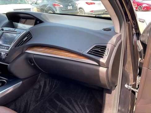 Used 2018 Acura MDX FWD w/ Advance Package image 16