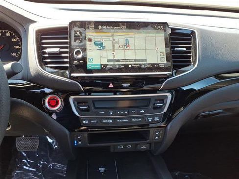 New 2025 Honda Ridgeline Black Edition image 12