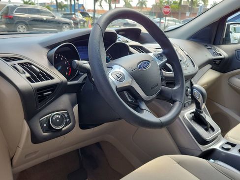 Used 2013 Ford Escape SE AWD/4WD image 9