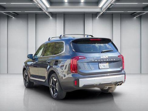 Used 2024 Kia Telluride S w/ S Sunroof Package AWD/4WD image 6