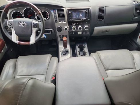 Used 2015 Toyota Sequoia Platinum RWD image 20