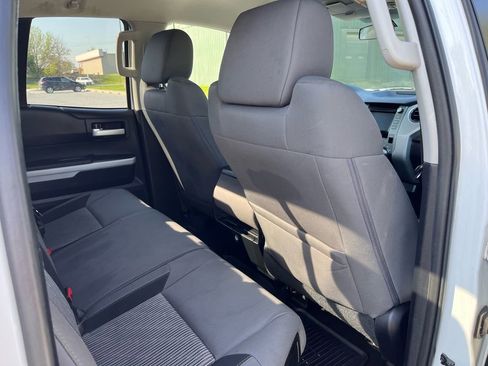 Used 2014 Toyota Tundra SR5 image 12