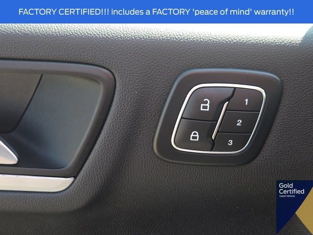 Used 2025 Ford Escape Platinum AWD/4WD image 23