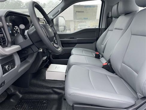 New 2026 Ford F550 4x4 Regular Cab Super Duty image 16