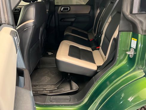 Used 2024 Ford Bronco Wildtrak AWD/4WD image 21
