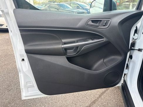 Used 2016 Ford Transit Connect XL image 9