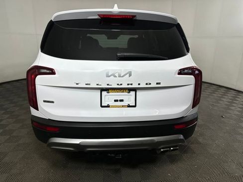 Used 2022 Kia Telluride S image 4