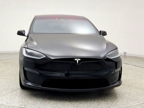 Used 2024 Tesla Model X image 2