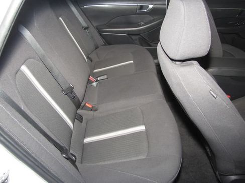 Used 2023 Hyundai Sonata SEL FWD image 17