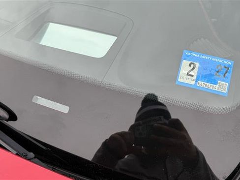 Used 2019 Genesis G70 3.3T Dynamic image 3