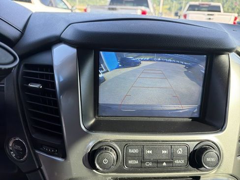 Used 2020 Chevrolet Suburban LT AWD/4WD image 27