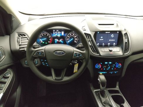 Used 2018 Ford Escape SE w/ SE Sync 3 Package FWD image 22