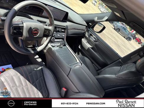 Certified 2025 Nissan Armada PRO-4X AWD/4WD image 26