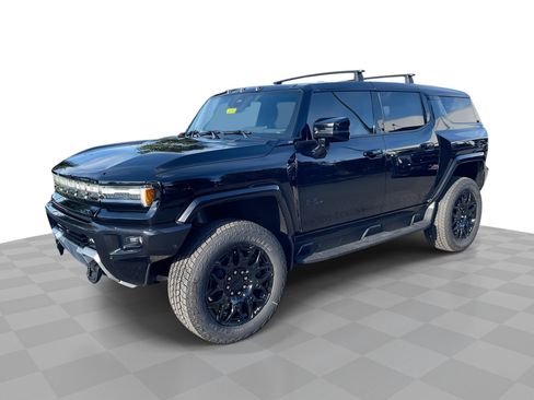 New 2026 GMC Hummer EV SUV w/ LPO, Roof Cross Rail Package image 9