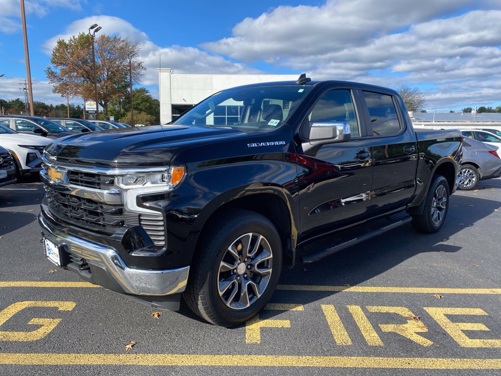 Certified 2024 Chevrolet Silverado 1500 LT AWD/4WD image 6