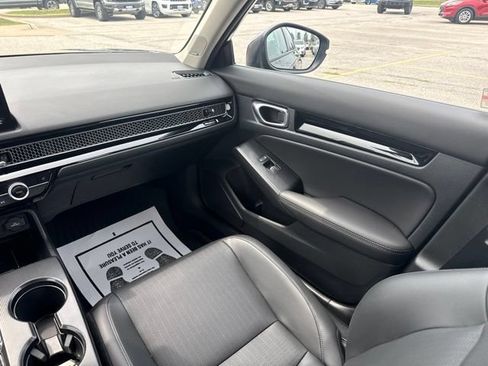 Used 2024 Honda Civic Touring image 21