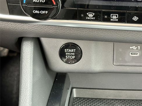 New 2026 Nissan Rogue SV AWD/4WD image 26