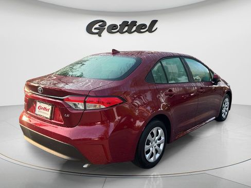Certified 2026 Toyota Corolla LE FWD image 5