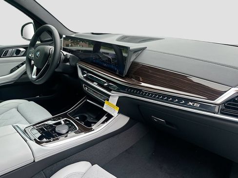 New 2026 BMW X5 xDrive40i AWD/4WD image 31