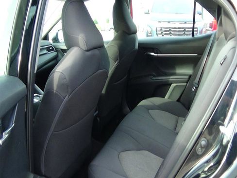 Used 2024 Toyota Camry LE image 10