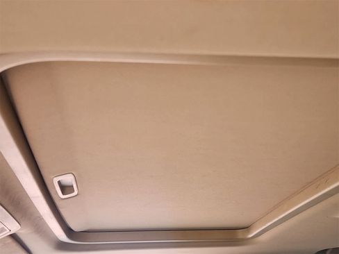 Used 2014 GMC Yukon SLT w/ Texas Edition image 24