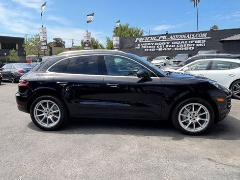 Used 2017 Porsche Macan S AWD/4WD image 26