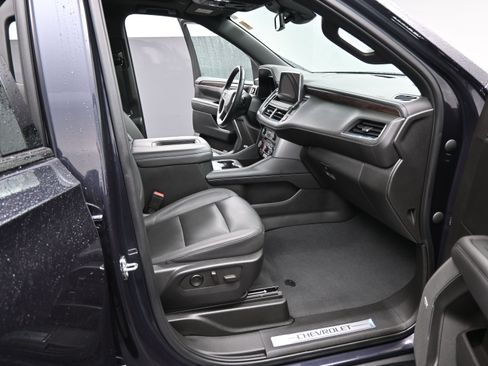 Used 2023 Chevrolet Tahoe Z71 w/ Luxury Package image 20