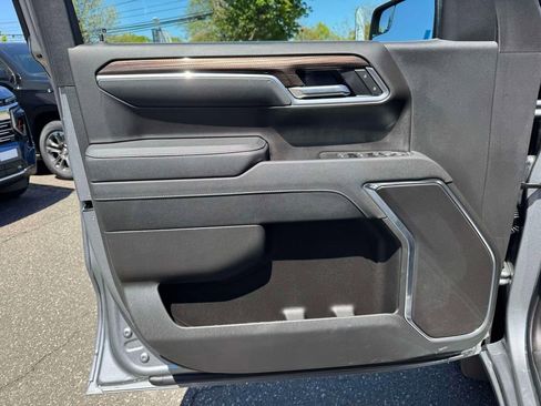 Used 2026 Chevrolet Silverado 1500 LT AWD/4WD image 17
