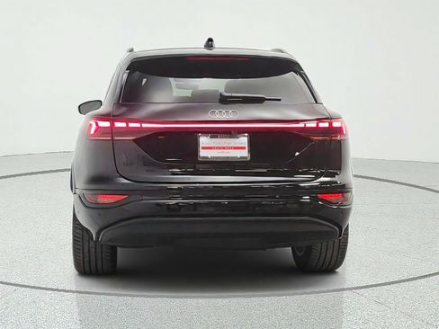 Used 2025 Audi Q6 e-tron Premium Plus w/ Premium Plus RWD image 6